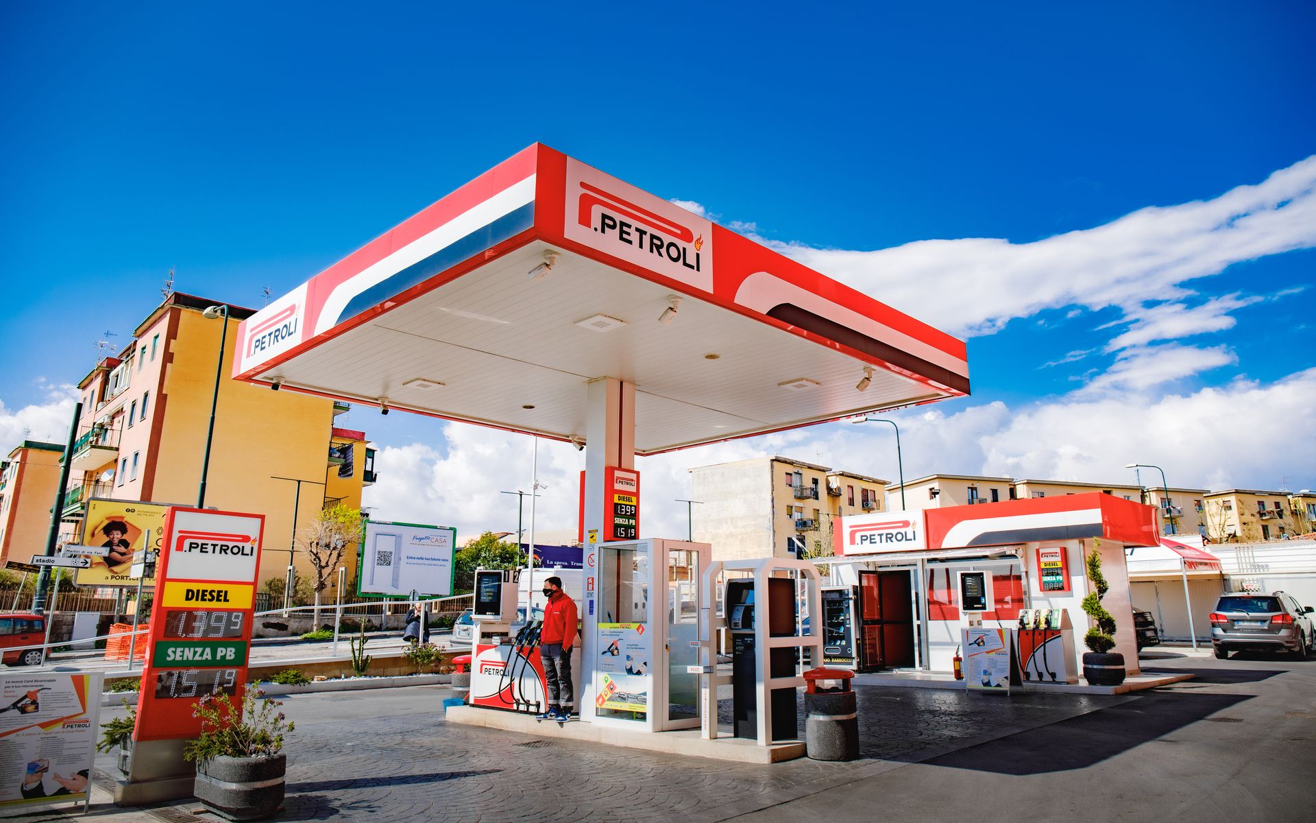 Distributori P.Petroli - Portici