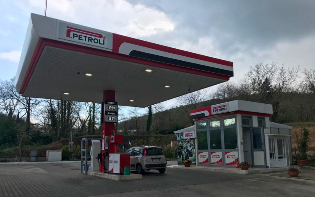 Distributori P.Petroli - Durazzano